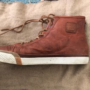 Frye men’s fur lined shoe